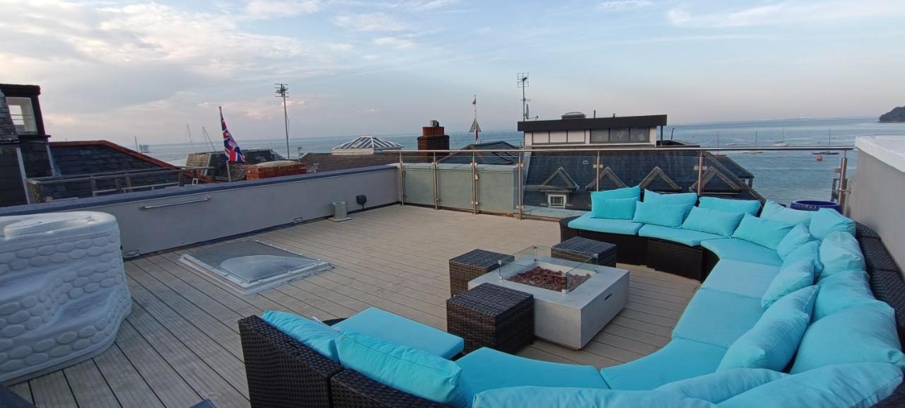 Seafarer'S View - 6 Bedroom Townhouse In Cowes, Parking & Seaviews. คาวส์ ภายนอก รูปภาพ